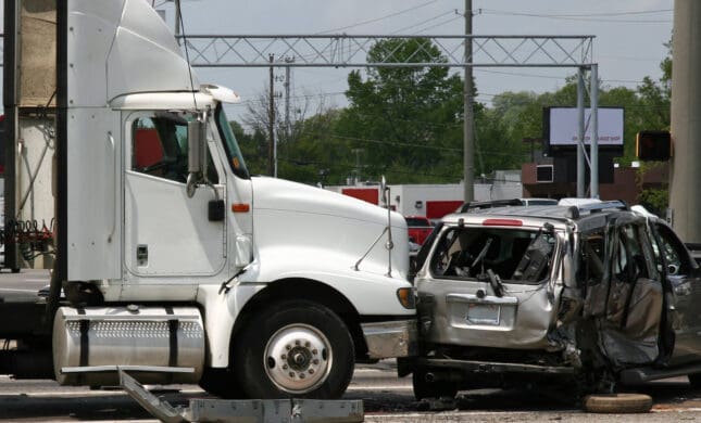 Truck accident lawyers are ready to help