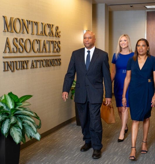 personal injury lawyer