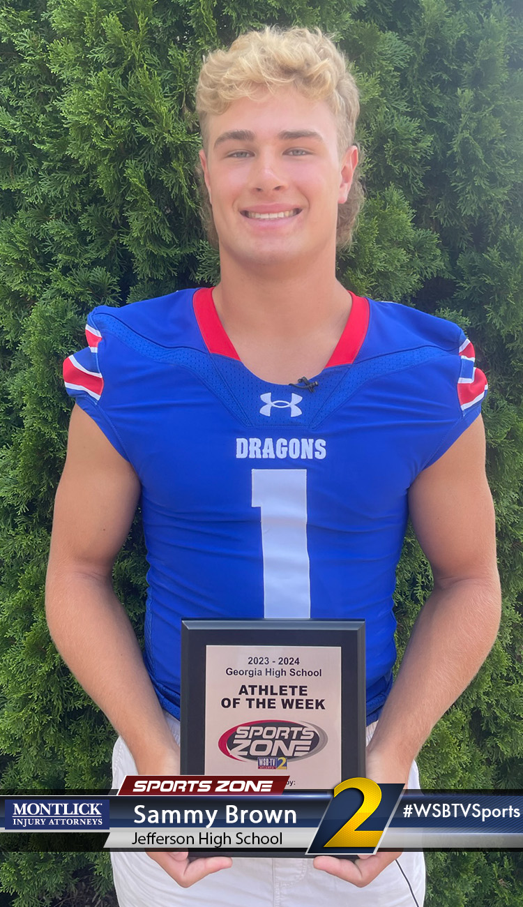 We honor and recognize male and female athletes in all high school sports throughout the entire school year with the Montlick Athlete of the Week Award.