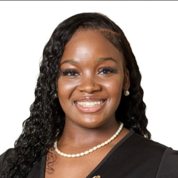 Finalist_Thumbnail_MiMi_Harris scholarship finalist MiMi Harris